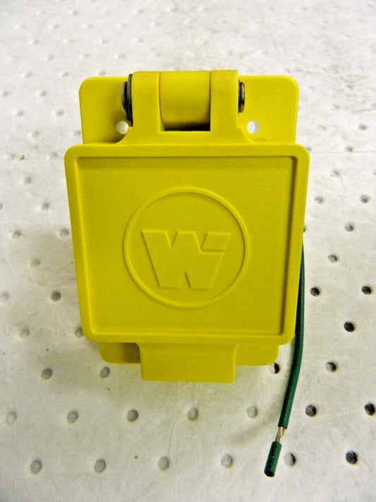 Woodhead Watertite Flip Lid Male Receptacle 250V 20A Nema 6-20P 59W48