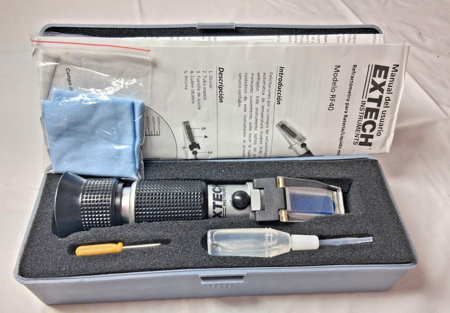 Extech Antifreeze and Battery with Auto Temp Compensation Refractometer RF40