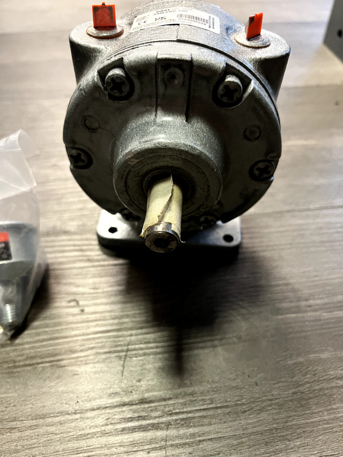 Gast  1-1/2 hp Reversible Foot Air Actuated Motor 4AM-FRV-13C