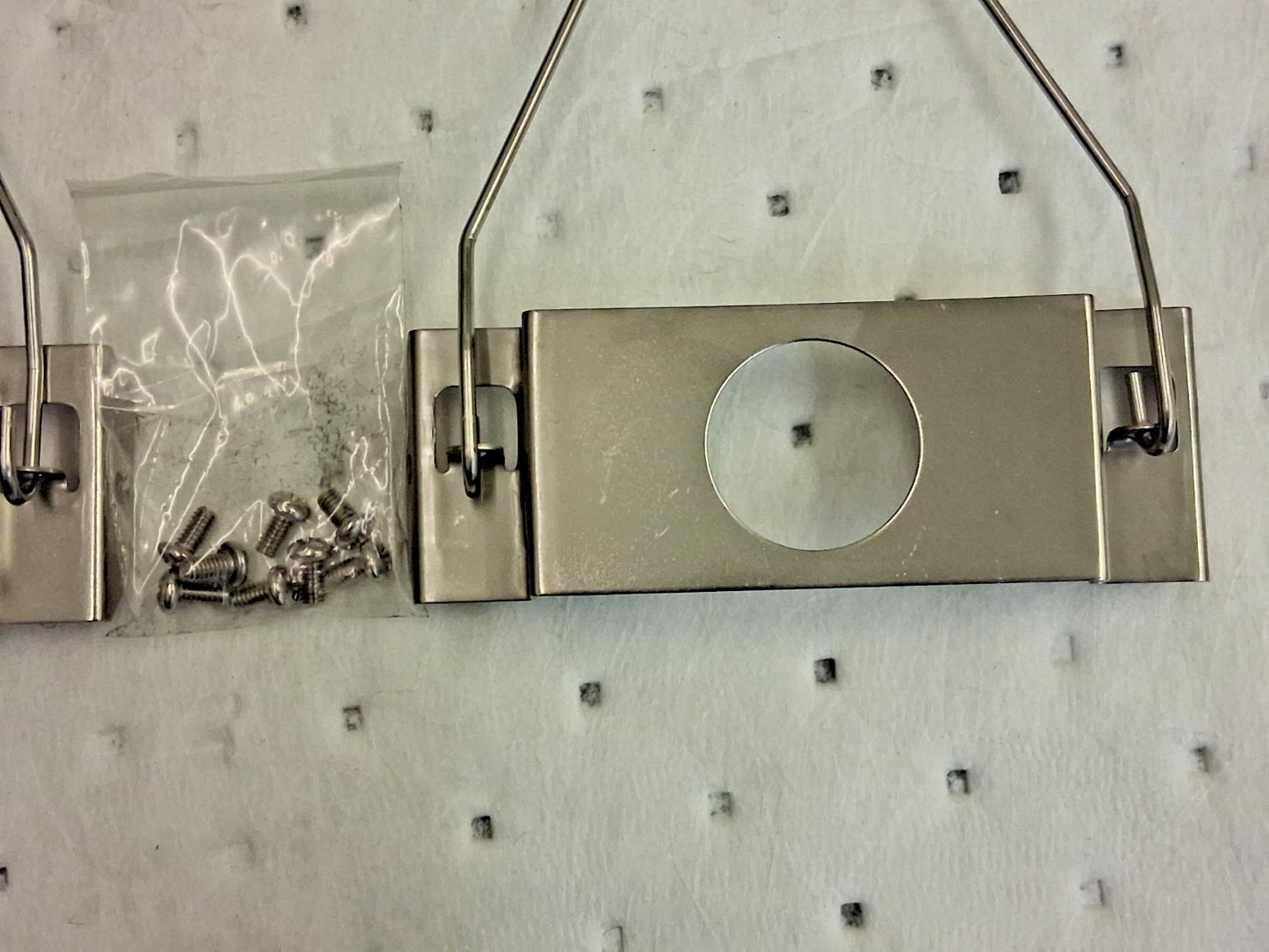 RAB Vhookshark V-Hook with Bracket 2 PCS with Screws Shark 2ft 4ft 1217
