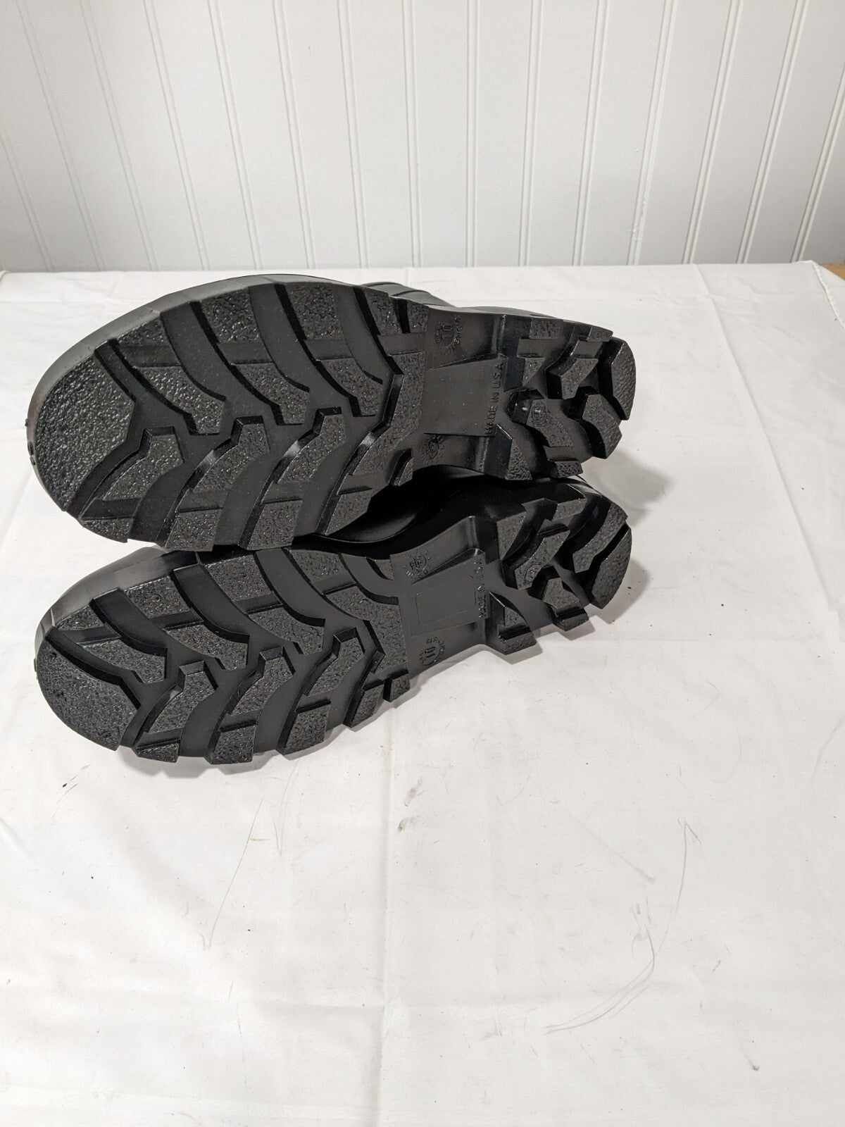 PRO-SAFE Work Shoe: Size 10, 13" High, Polyvinylchloride, Steel Toe PS-44231-10