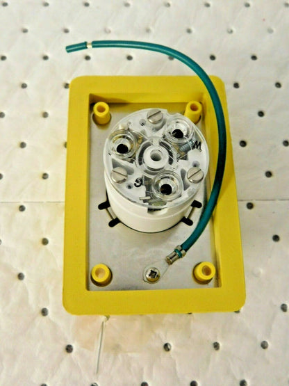 WoodHead  Watertite Receptacle W/Locking  2 Pole/3 Wire NEMA L7-20 277V