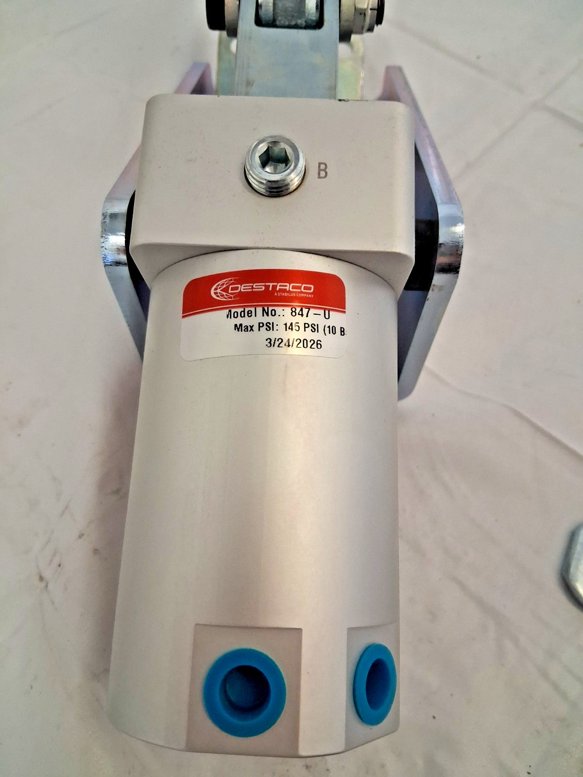 DE-STACO-CO Pneumatic Hold Down Toggle Clamp 948 lb Inner Clamping Force 847-U
