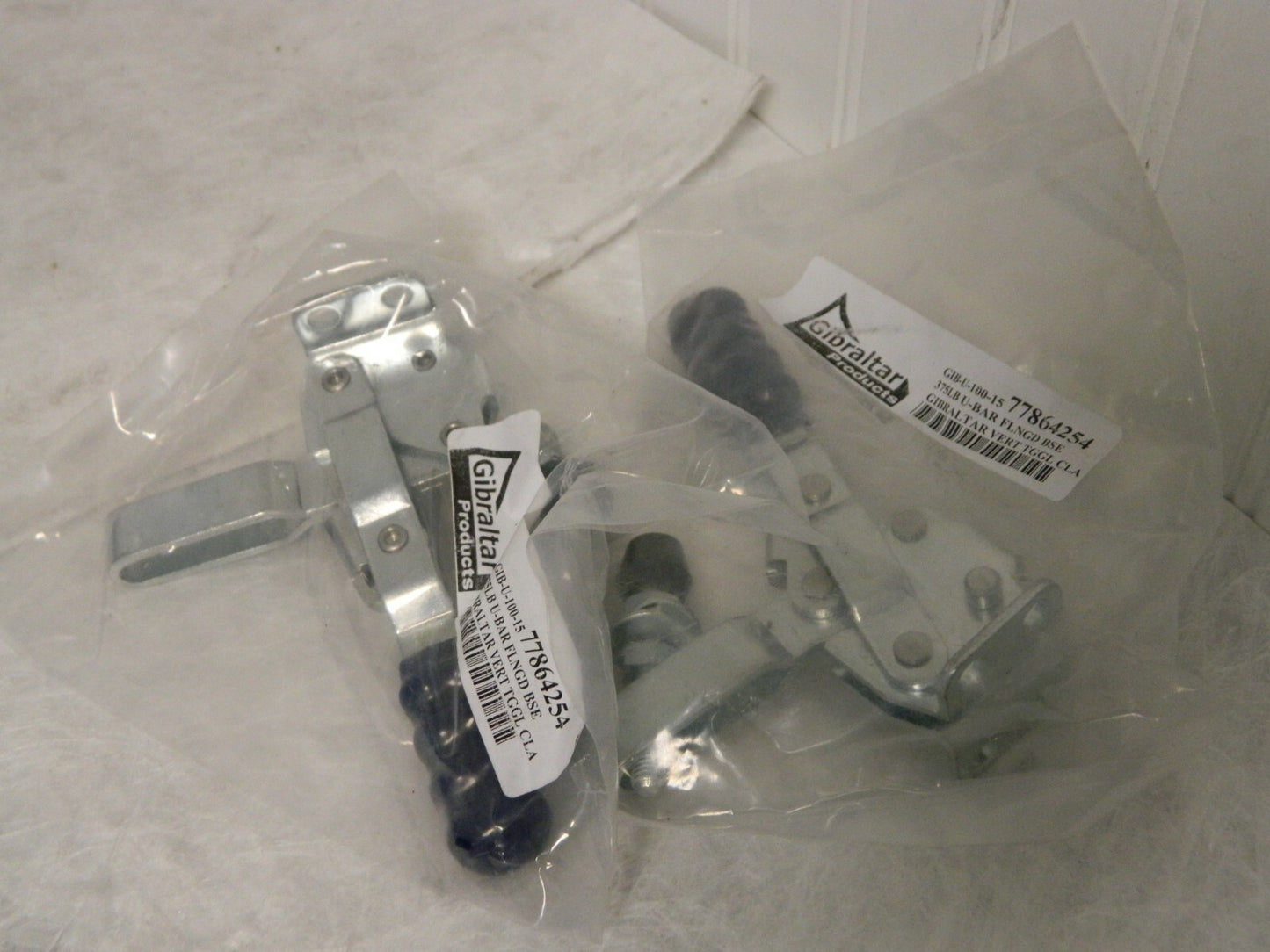 Gibraltar Manual Hold Down Toggle Clamp 375Lb Holding Capacity Vertical 77864254