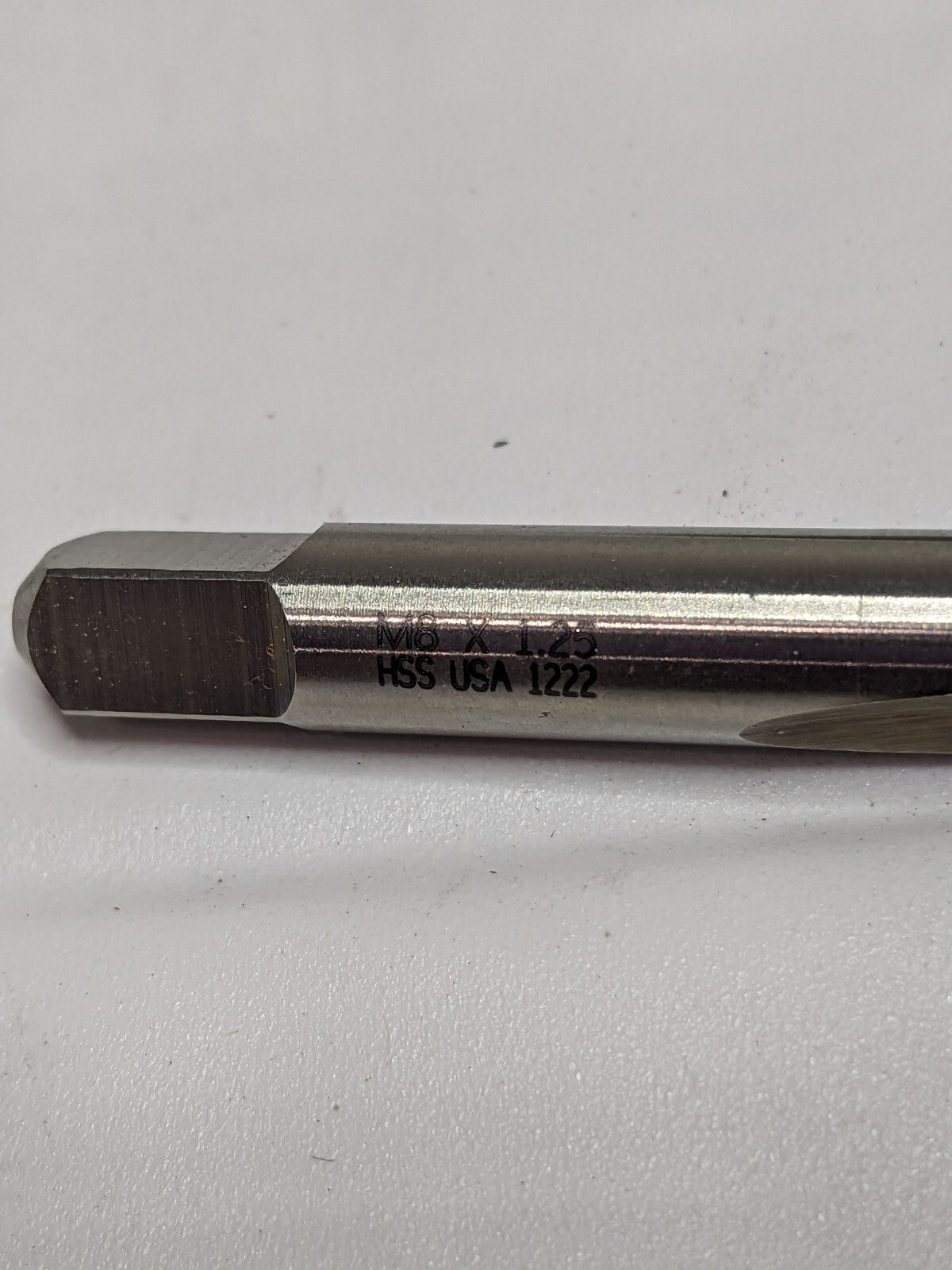 Spiral Point Tap: M8x1.25 Metric Coarse, 2 Flutes, Plug QTY 3 27365
