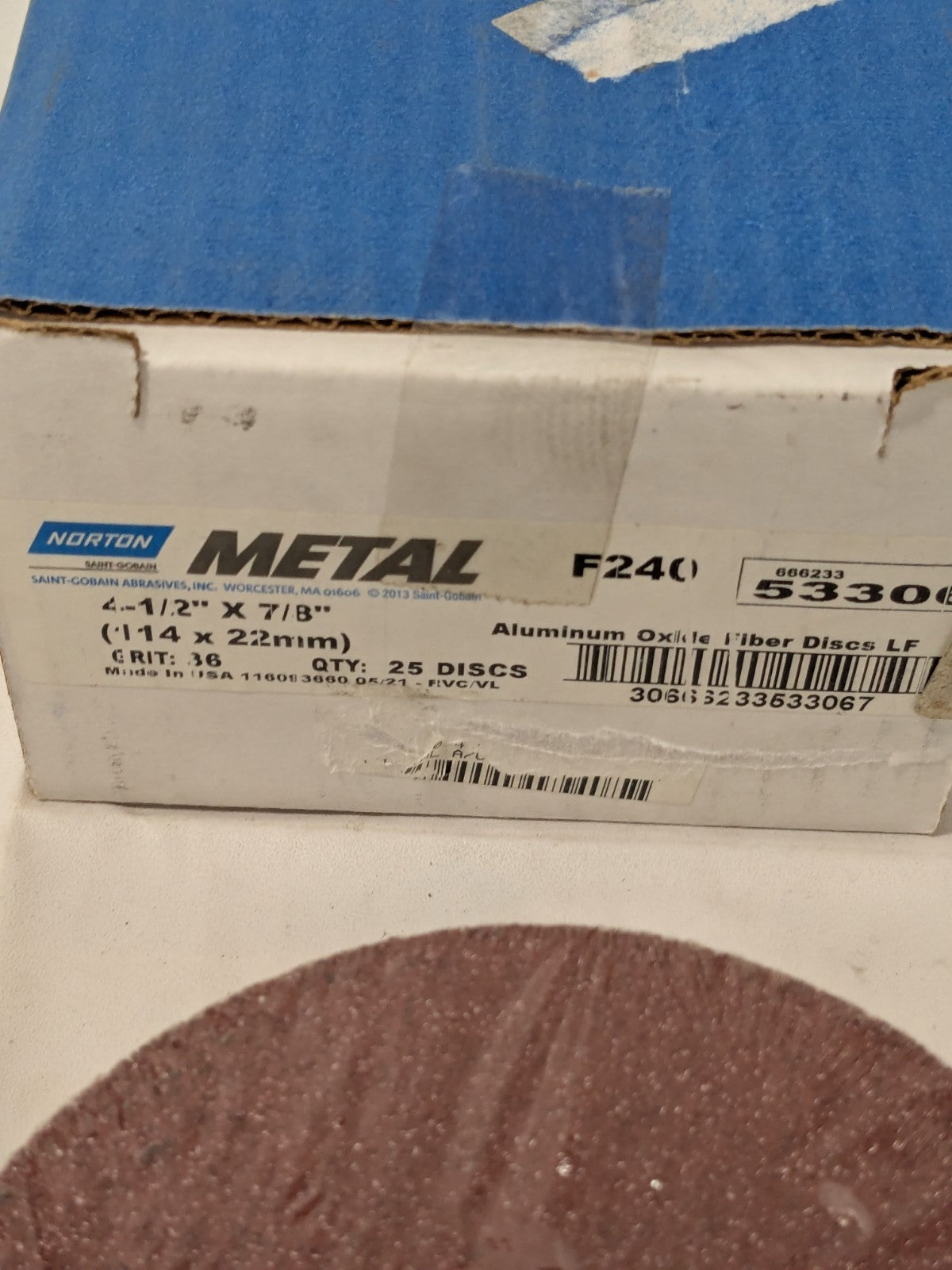 Norton 4-1/2x7/8 Metal F240 Aluminum Oxide Fiber Disc 36 Grit 25 PK 66623353306