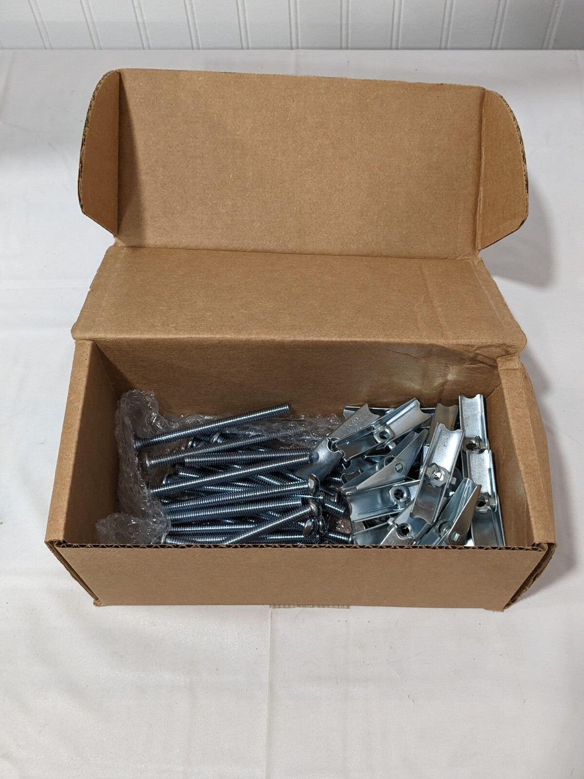 Toggle Bolt Drywall & Hollow Wall Anchor 5/16" Diam x 4" OAL Box of 25 -38562-1