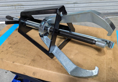 Posi Lock  40 Ton 3-Jaw Puller  Gears & Pulleys  25" Spread  14" Reach  PT116