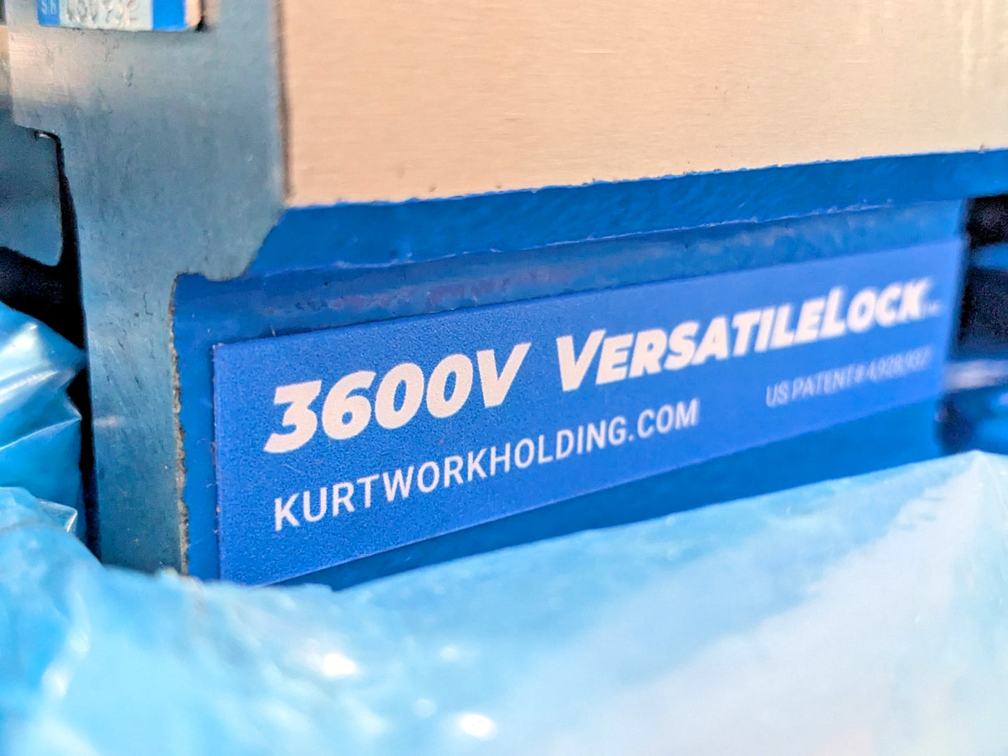 Kurt VersatileLock 6" Short Vise 3620V