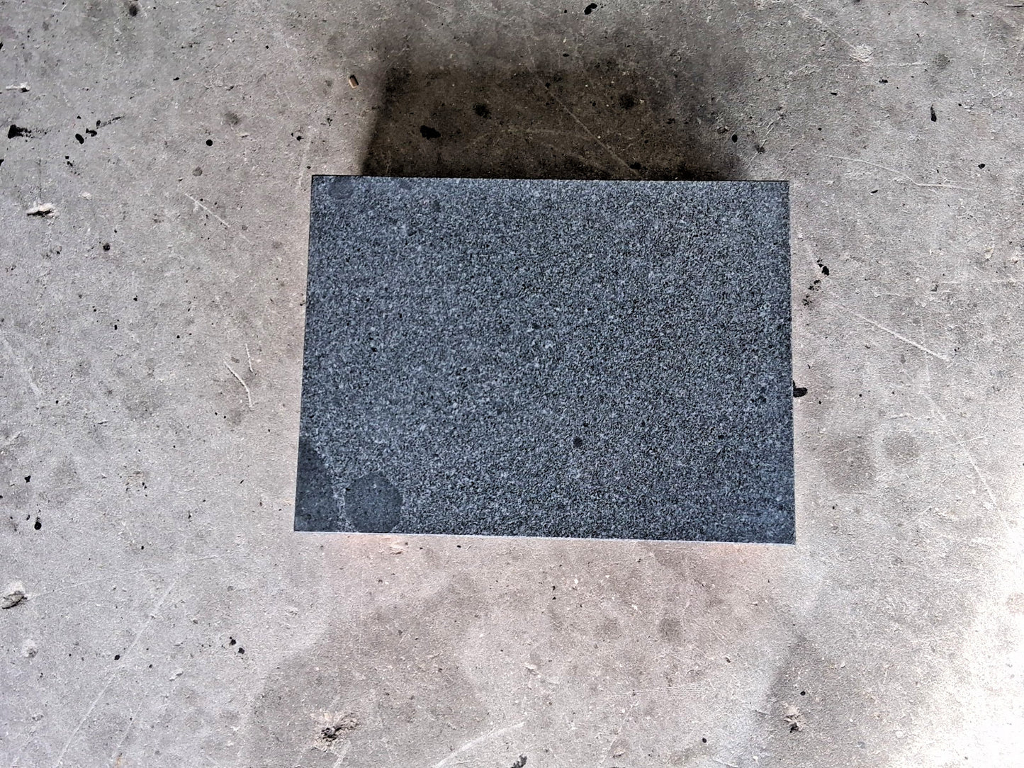 Precision Granite Inspection Surface Plate 18" Wide 24" Long 3" Thick 01940527