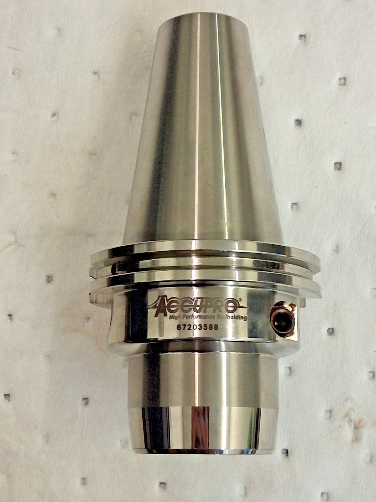 Accupro Hydraulic Tool Chuck CAT50 Taper Shank 1-1/4" Hole 1527341