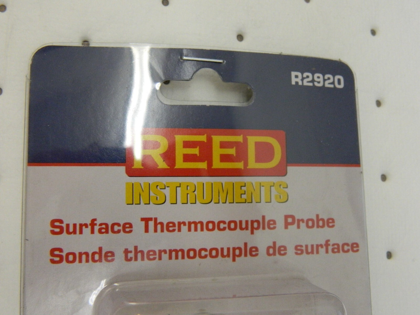 REED INSTRUMENTS Digital Thermometer &amp; Probe R2920