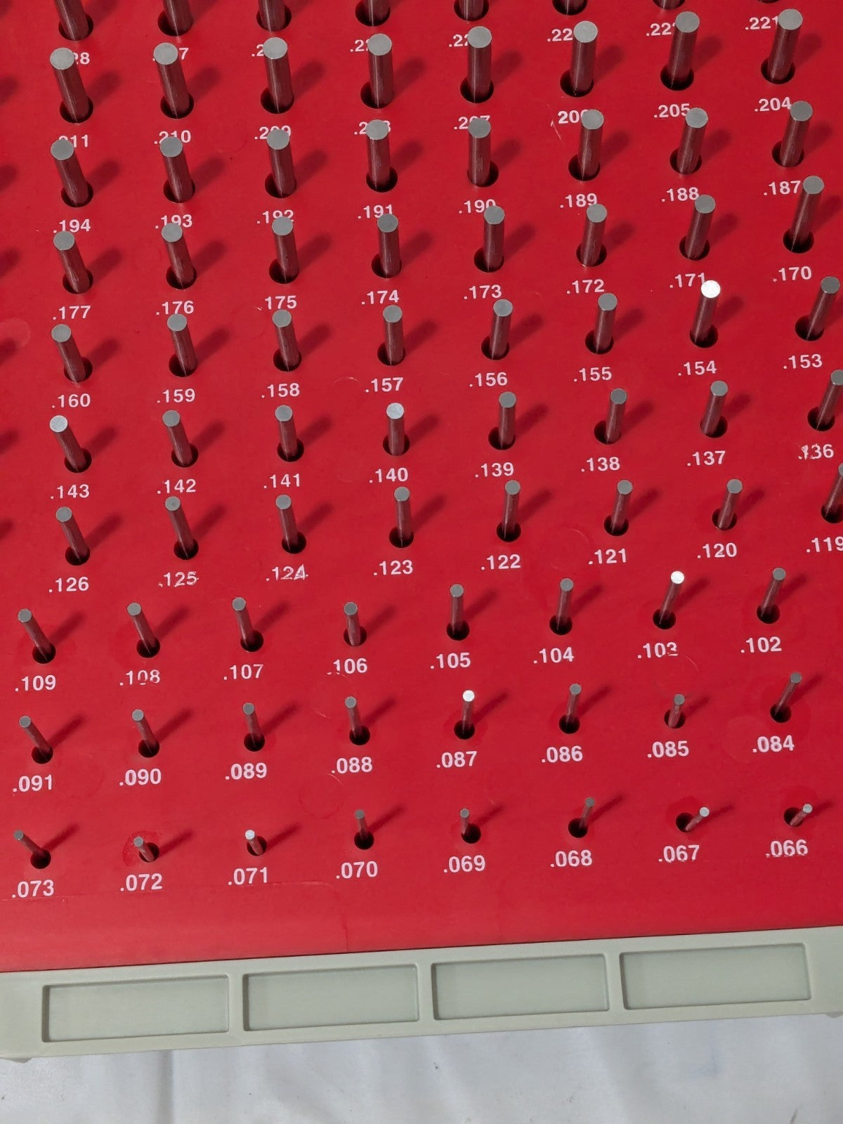 Vermont Gage 190 Pc Class ZZ Plug Gage Set: 0.061 to 0.25" Range 101200400