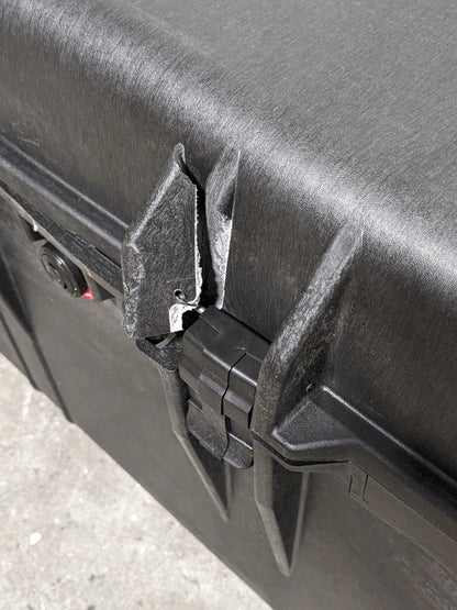 Pelican 1660 Protector Hard Case w/ Foam 31" x 23" x 19" Parts /