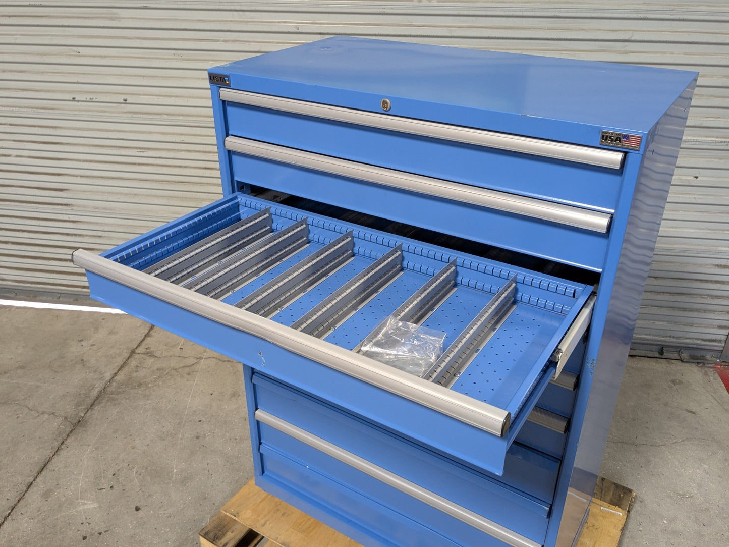 Lista Modular Storage Cabinet 10 Drawer 59 x 40 x 22 Steel Blue  SCRATCH N DENT
