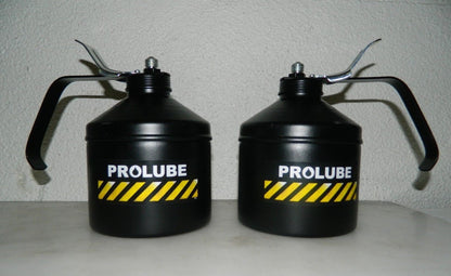 PRO-LUBE Lever-Type Oiler 2 Pack 1,000 mL Capacity  07273725