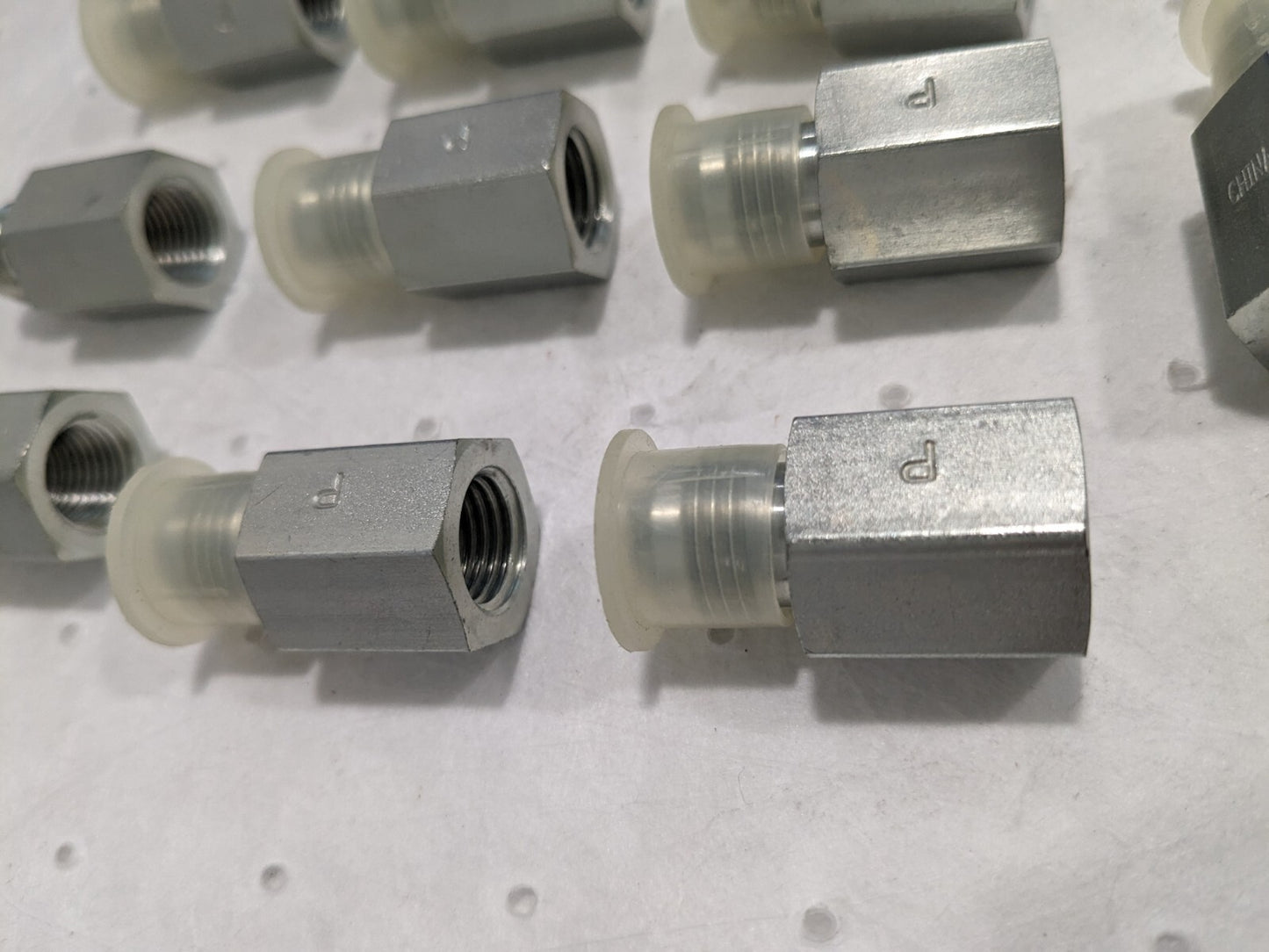 PARKER Steel Flared Tube Connector 10pk: 3/8" OD 37 deg Flared Angle P00137