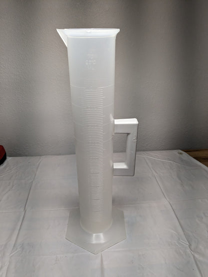 BEL-ART  2,000 ml Polypropylene Graduated Cylinder F28461-2000