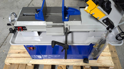 VECTRAX 9X16 Horizontal Bandsaw  Geared Head  220V  1HP  New / Ope