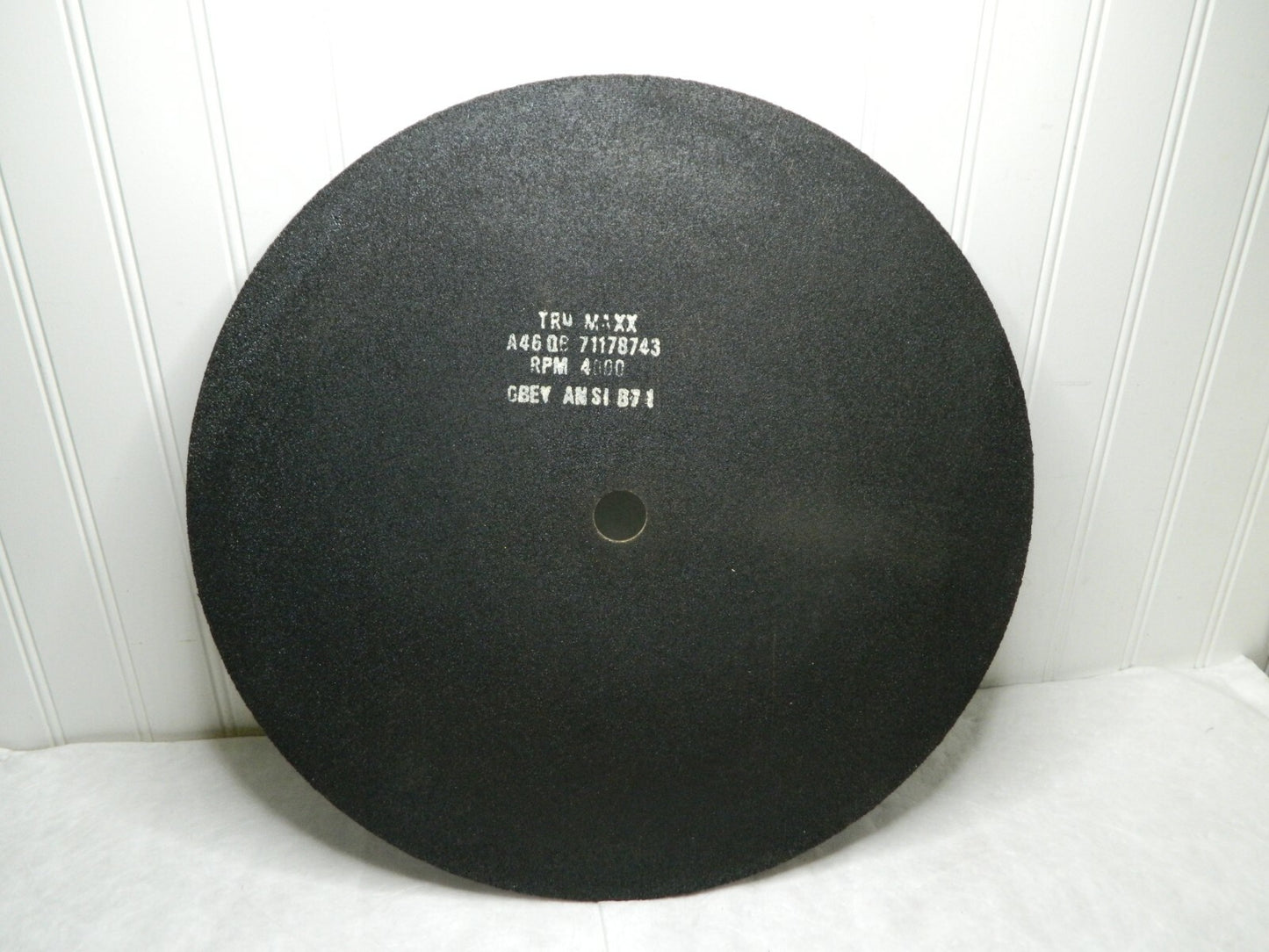 TRU-MAXX 16 x 1/8, 1" Hole 46 Grit Aluminum Oxide Cutoff Wheel Qty 10 71178743