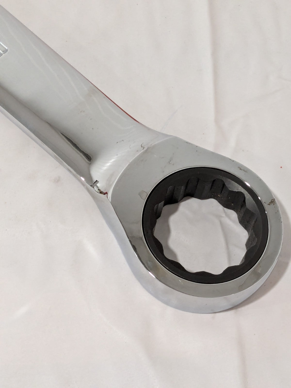 GEARWRENCH Combination Wrench 1-5/8" Head Size, 15 deg Offset 22.6380" OAL 9046D