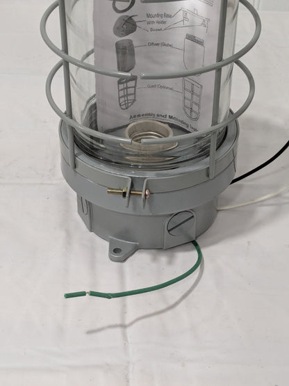 Crouse-Hinds 120 Volt 100 Watt Incandescent Hazardous Location Light TP7800