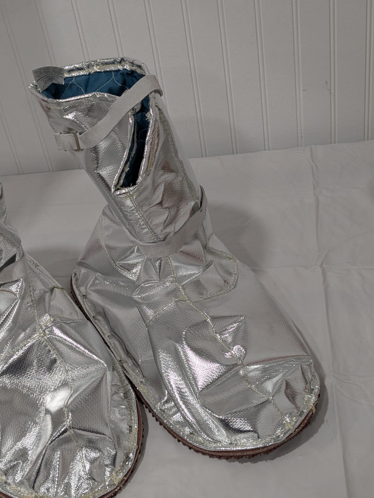 National Safety Apparel Aluminized Overshoe: X-Large Plain Toe, Silver L68FA01XL
