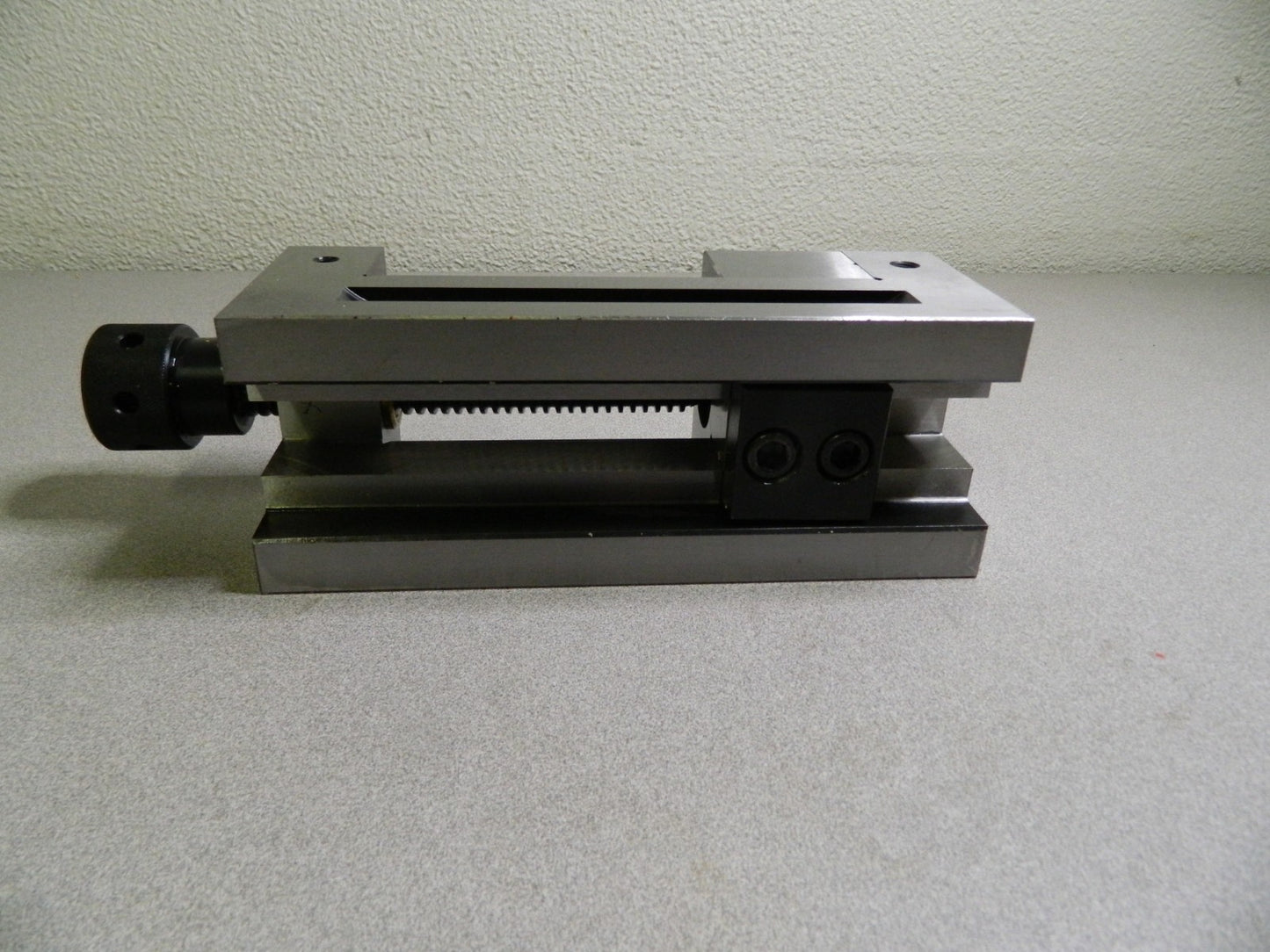 Interstate Toolmaker's Vise 3-15/16" Width 4-15/16" Opening 09287