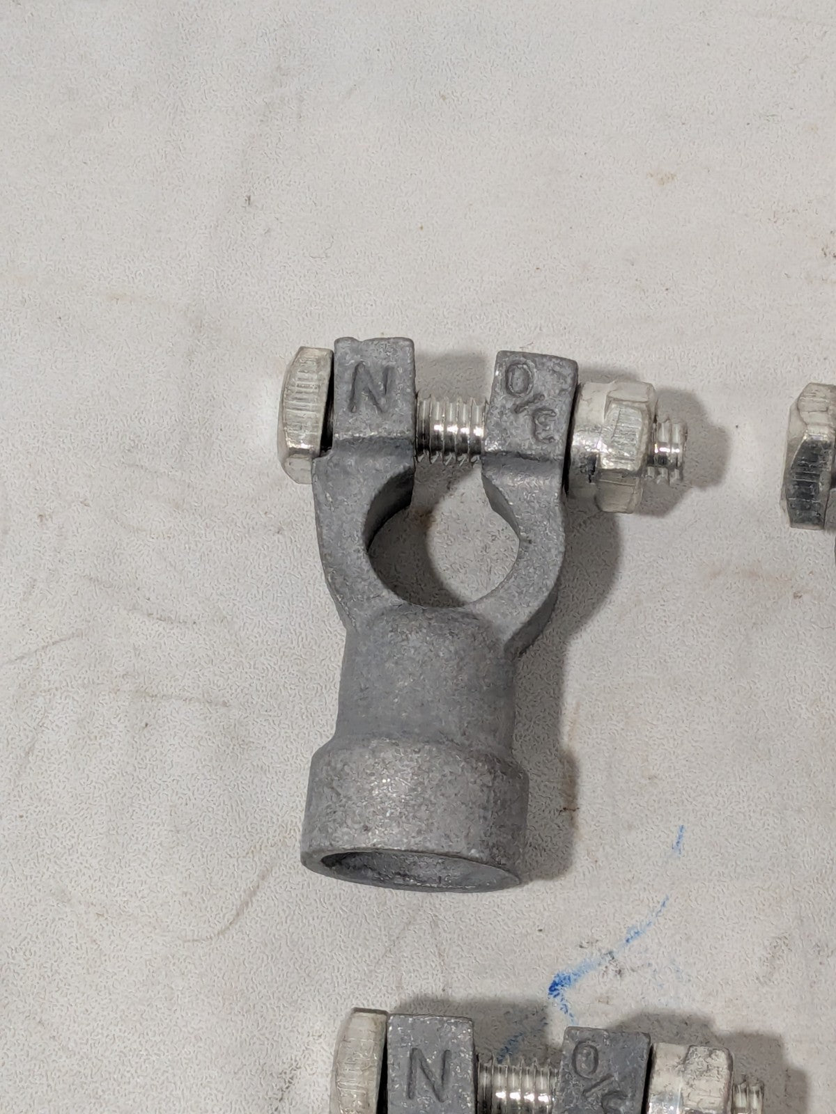 (5) Battery Terminal Straight LP 3/0 NEG BT17180