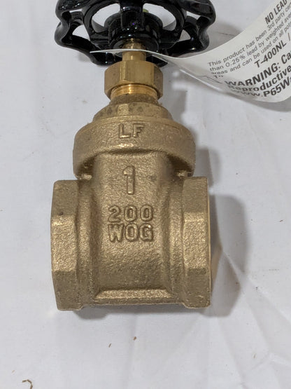 Legend Gate Valve: 1" Pipe, FNPT x FNPT, Brass 104-465NL