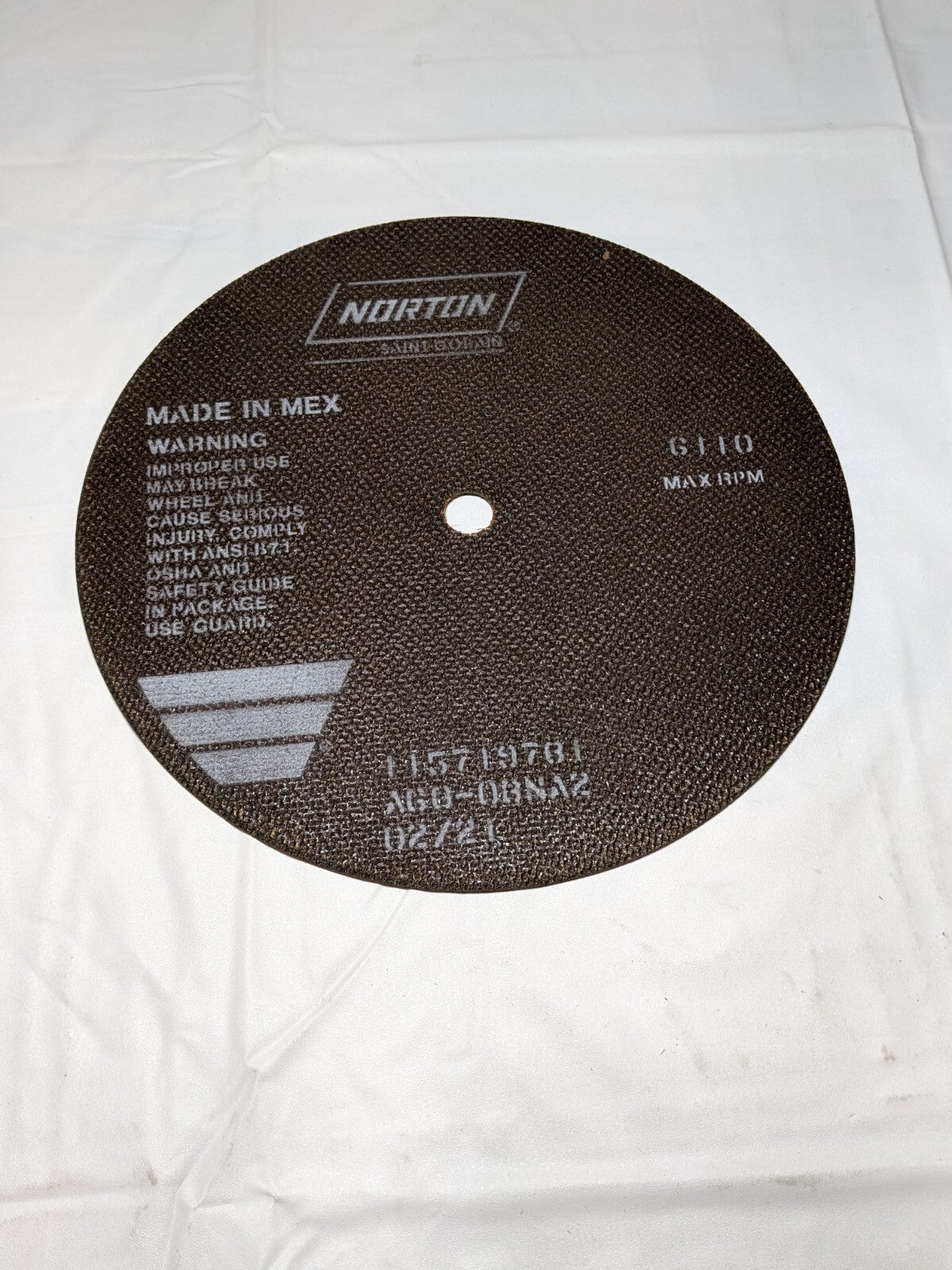 NORTON Cutoff Wheel Type 1 , 10" Dia, 0.0600" Thick, 5/8" Hole, AO 66253149317