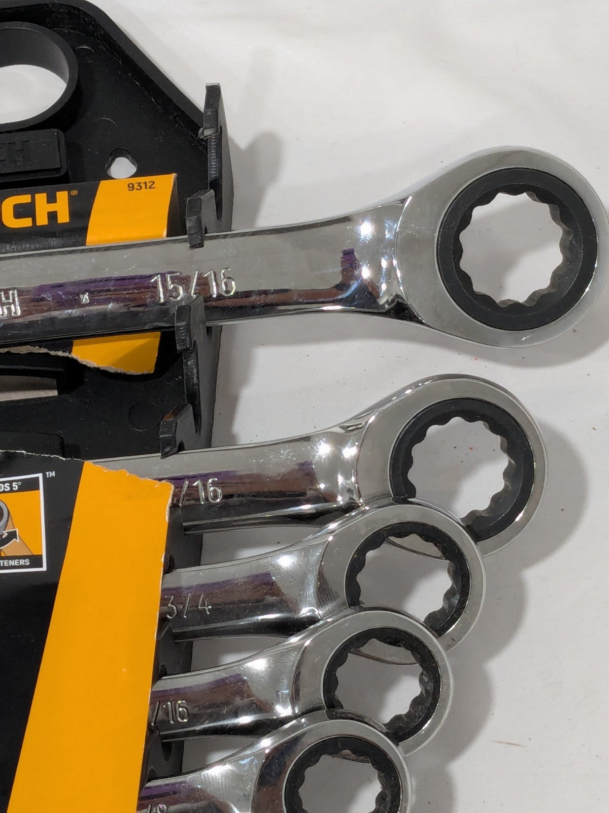 GEARWRENCH Combination Wrench Set: 11 Pc, 1/4" - 15/ 16" Wrench 9312 INCOMPLETE
