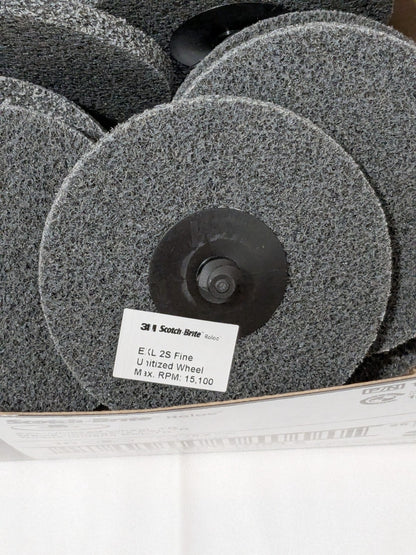 3M Deburring Wheel: 3" Dia, Density 2, Silicon Carbide Box of 10 7100005209