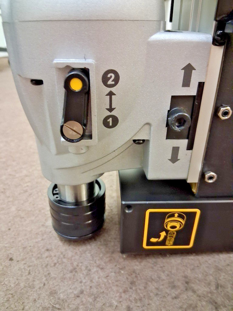 Dewalt Magnetic 2" Drill Press 2-Speed DWE1622K