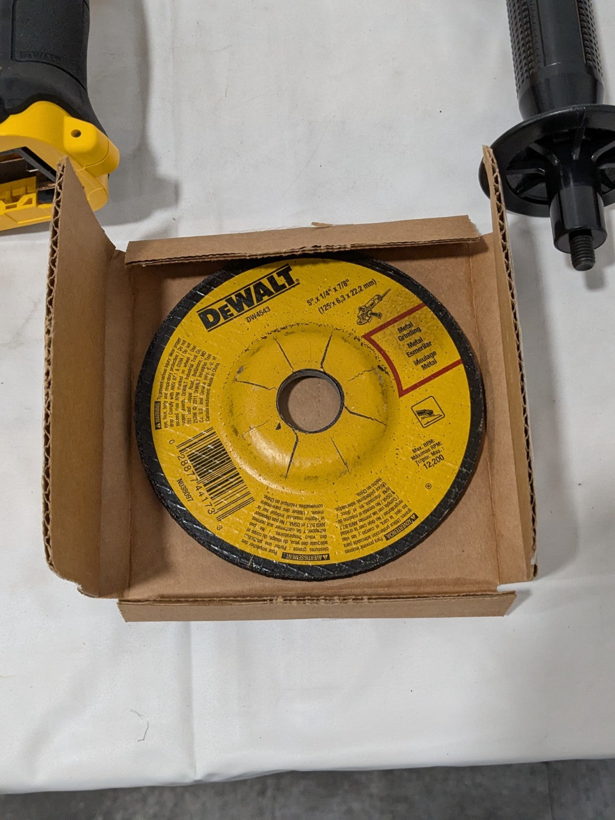 DeWALT 20V MAX Cordless 4.5 in. - 5 in. Angle Grinder (Tool Only) DCG412B