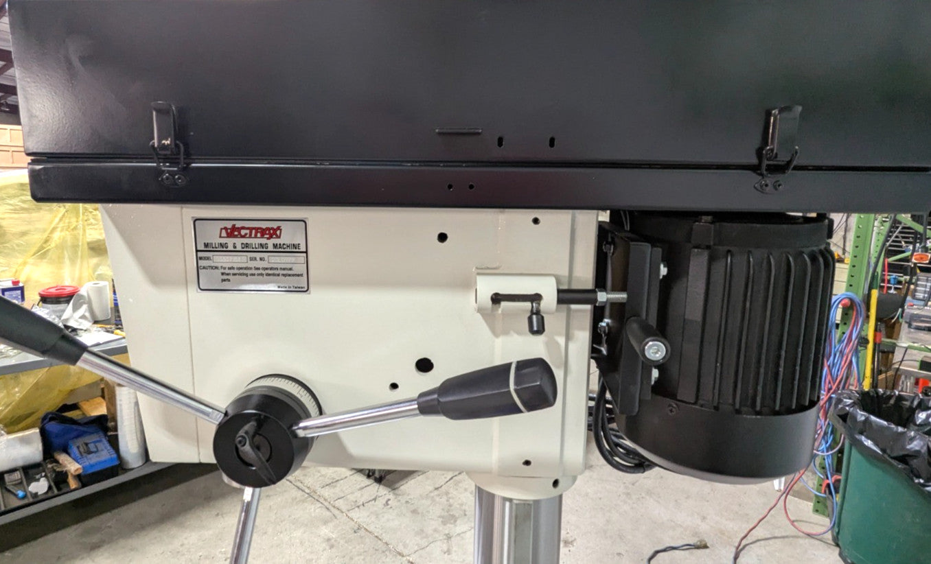Vectrax 20" Variable Speed Drill Press  3MT  1HP  115V  RF-19V  *Scratch & Dent*
