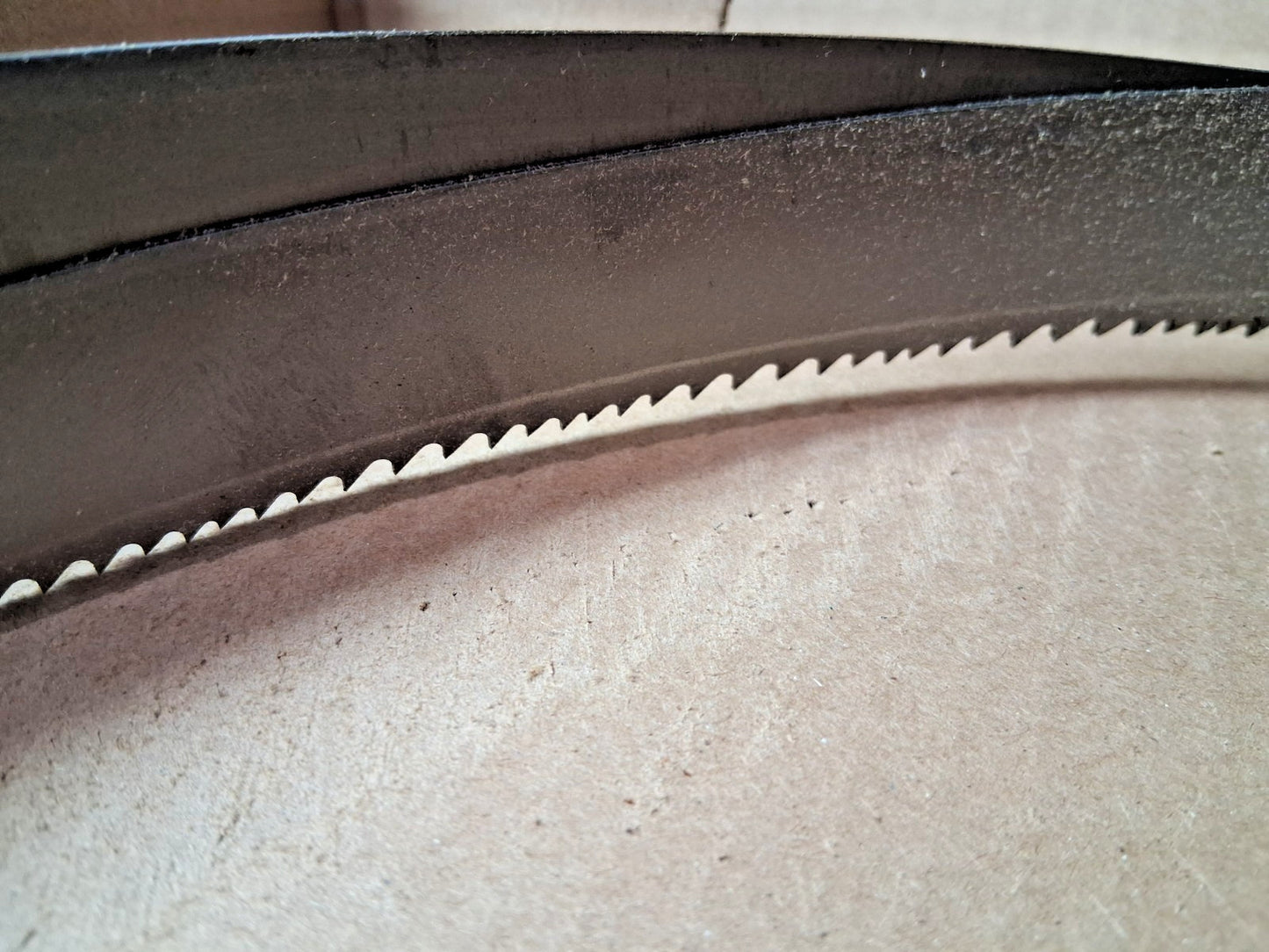 Lenox Welded Bandsaw Blades 13' 3 Long x 1" Wide x 5 to 8 TPI 87919CLB