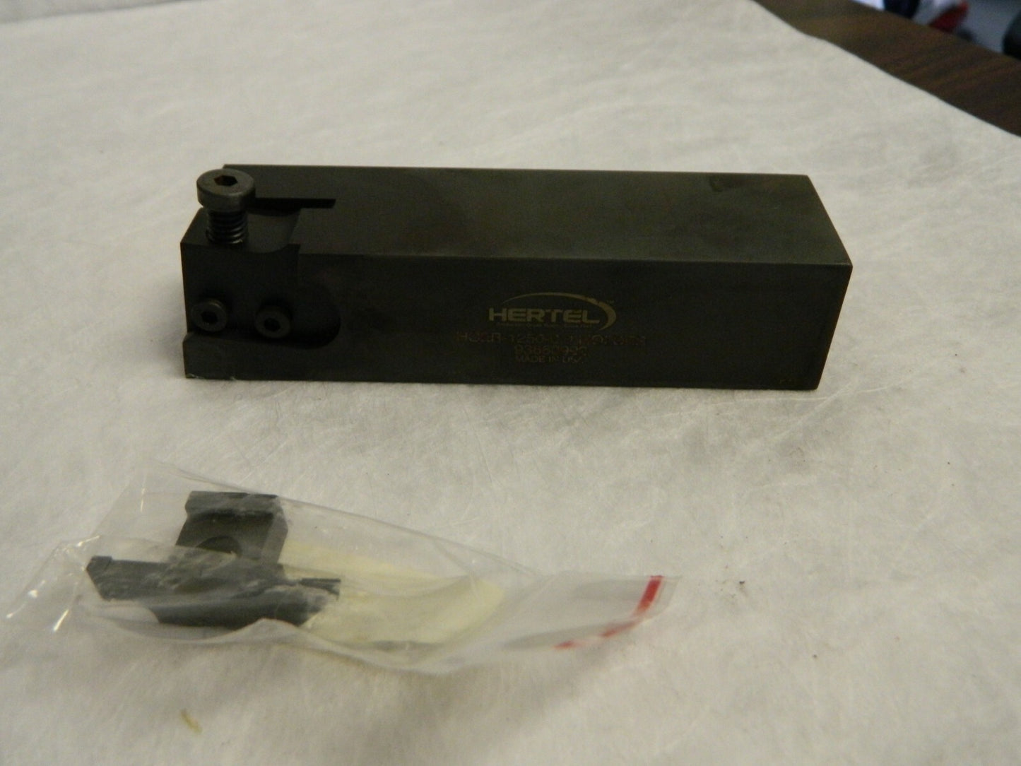 Hertel HCE RHC 1-5/8" Max Workpc Diam Indexable Cutoff Toolholder  93650893