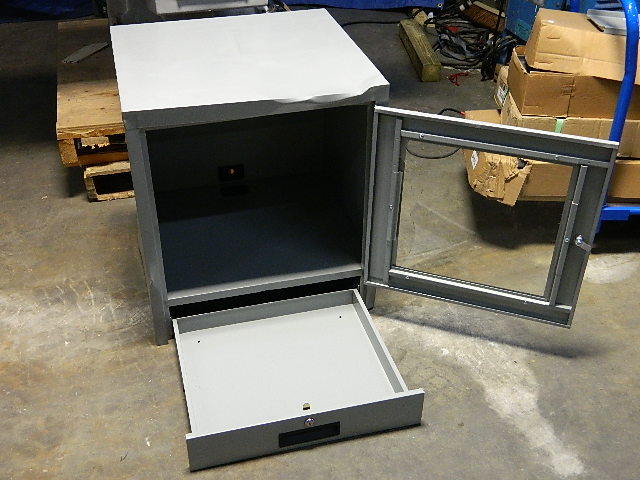 Edsal Cabinet Enclosure 26" x 22" x 21" CRT Computer Monitor #CSC