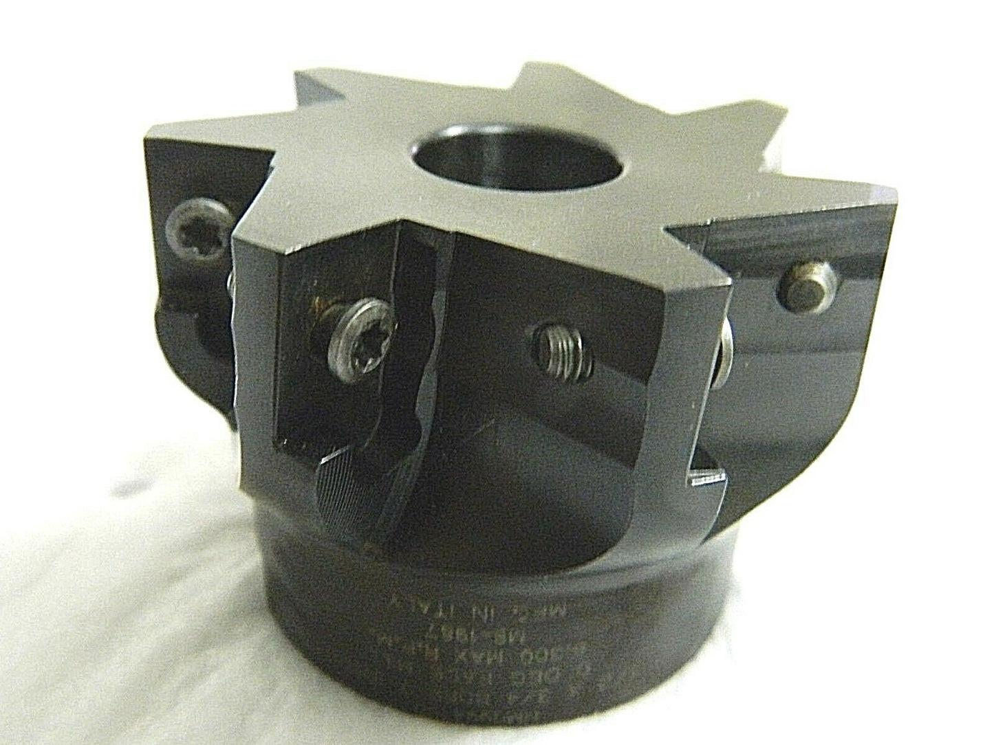 Hertel Indexable Milling Cutter  2-1/2" x 3/4" Bore 7 Inserts HMO99415B