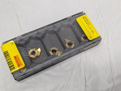 Sandvik Coromant Grooving Inserts 0.079"CW MB-09G200-02-14L 1025 QTY 5 5735