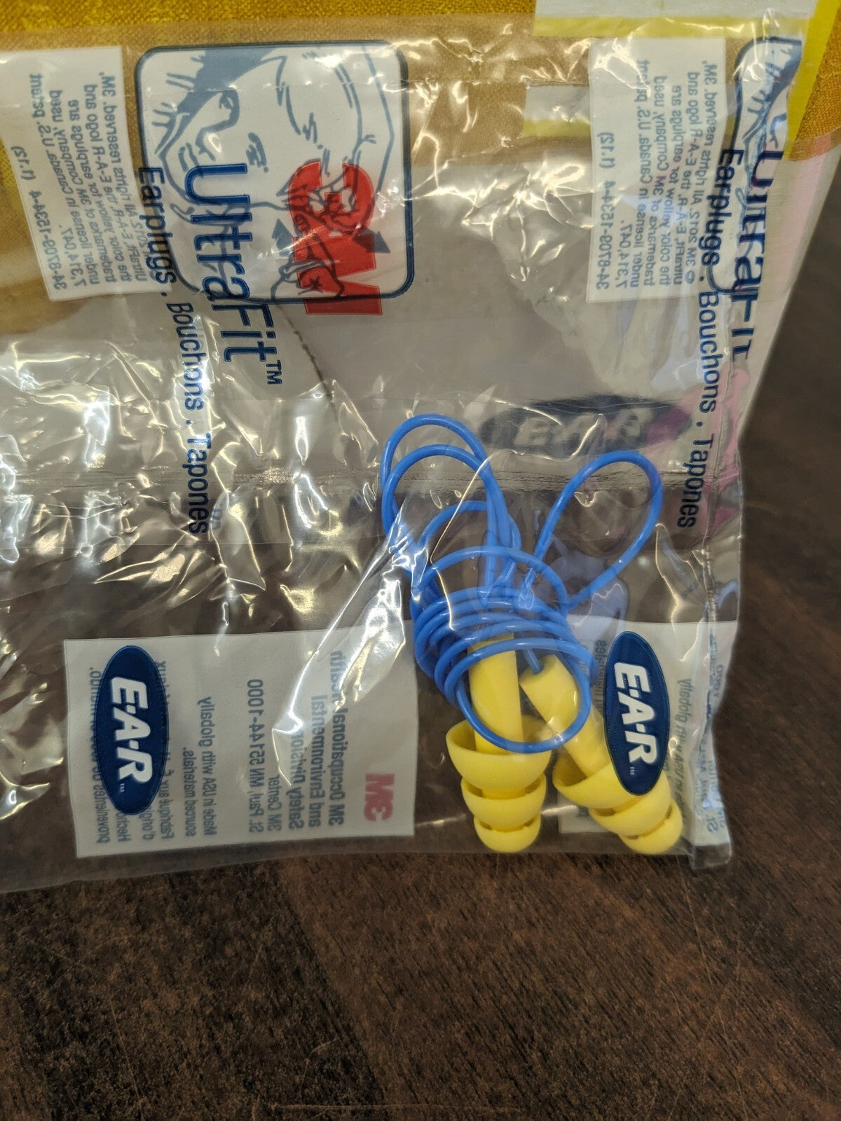 3M Earplugs 100pr 25 dB, Plastic, Flanged, Push-In Stem, Corded 7000002320