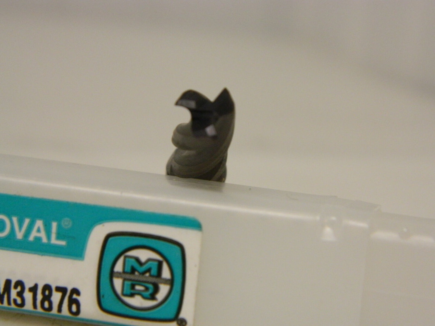 Metal Removal End Mill 9/32"x 5/16"x13/16"x2-1/2" 3F Carbide