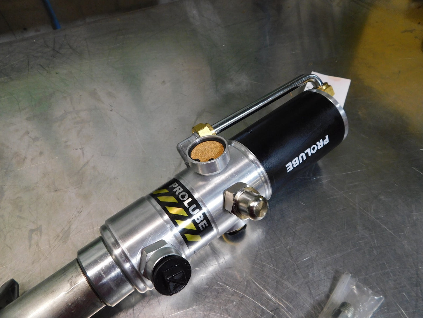 PRO-LUBE Air-Operated Pump 3.7 GPM Oil Lubrication OP/T3/31B/N
