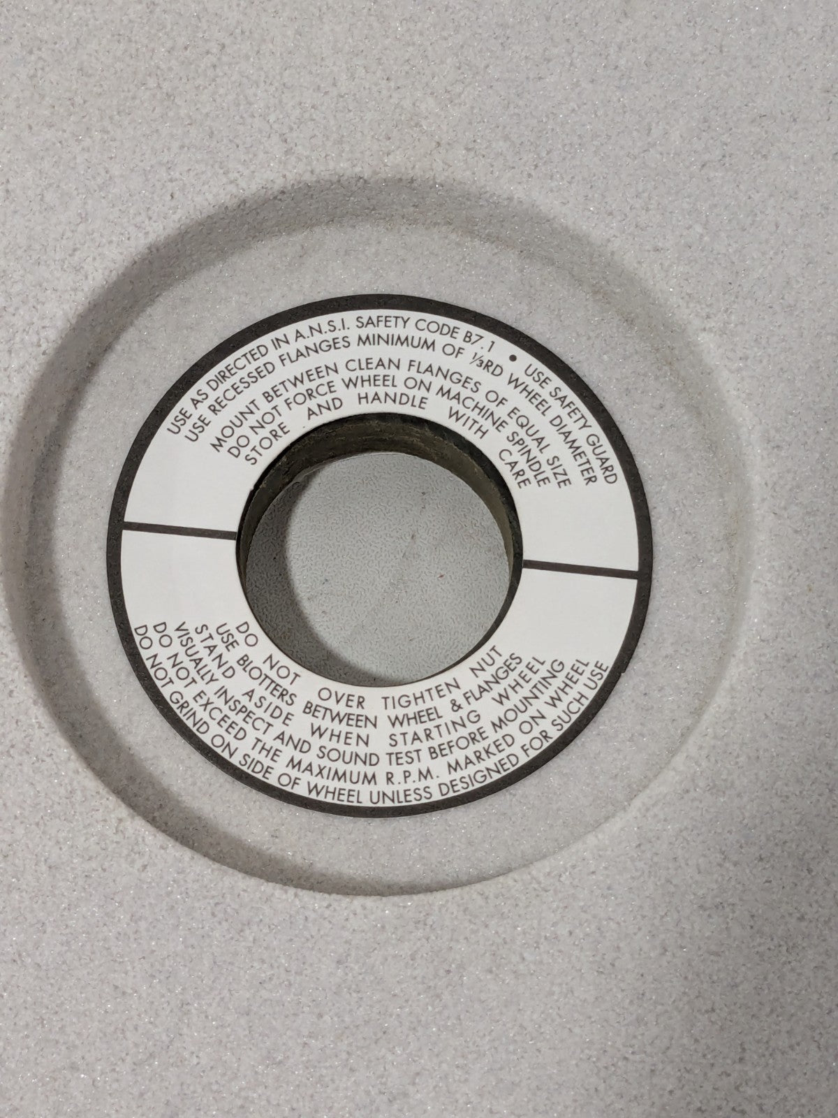 Tru-Maxx Surface Grinding Wheel: 8" Dia, 1" Thick, 1-1/4" Arbor, 60G 06294532