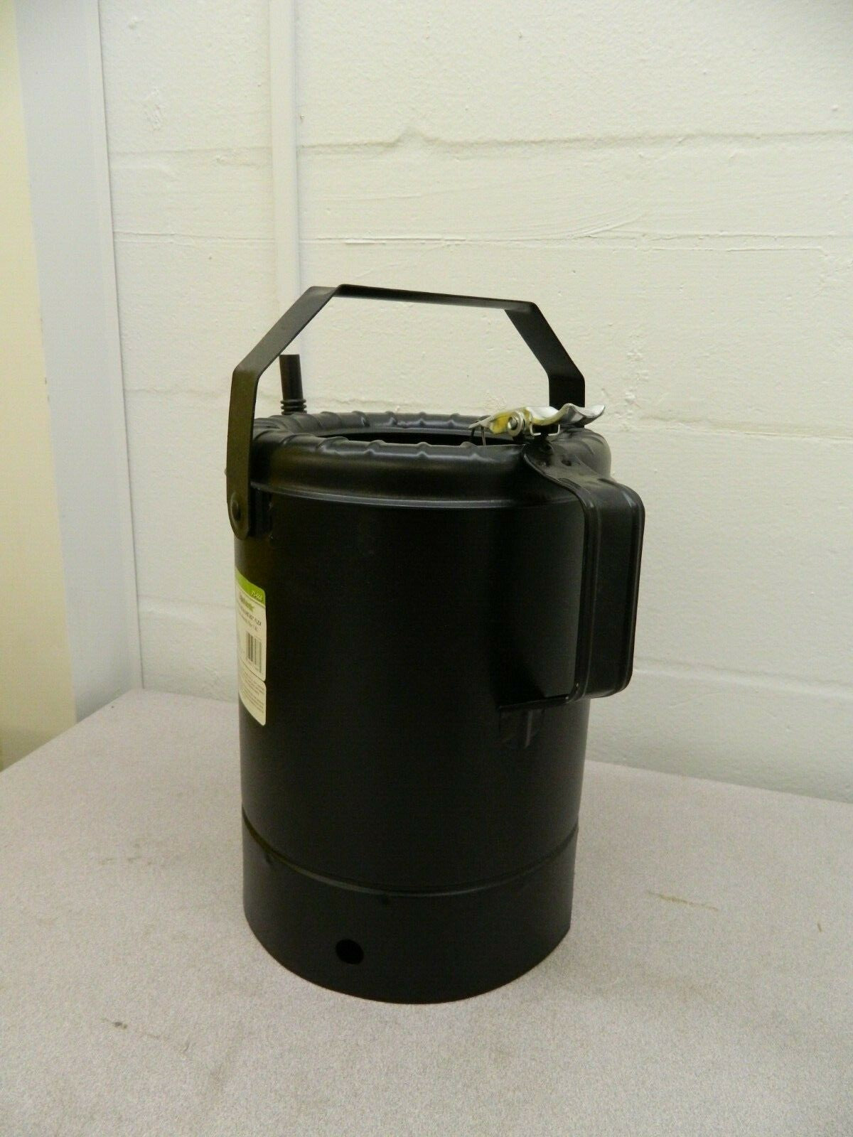 Plews 14" Long Flexible Spout Measure Oiler 75-668