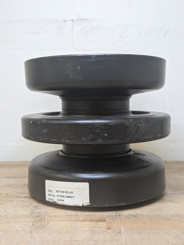 Replacement Bottom Roller for Bobcat Skid Steer Loaders BR088
