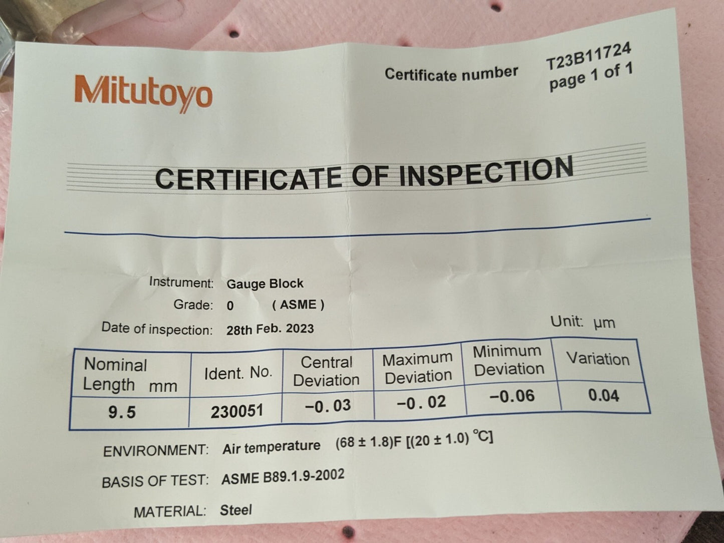MITUTOYO Rectangle Steel Gage Block: 9.5 mm, Grade 0 611649-531