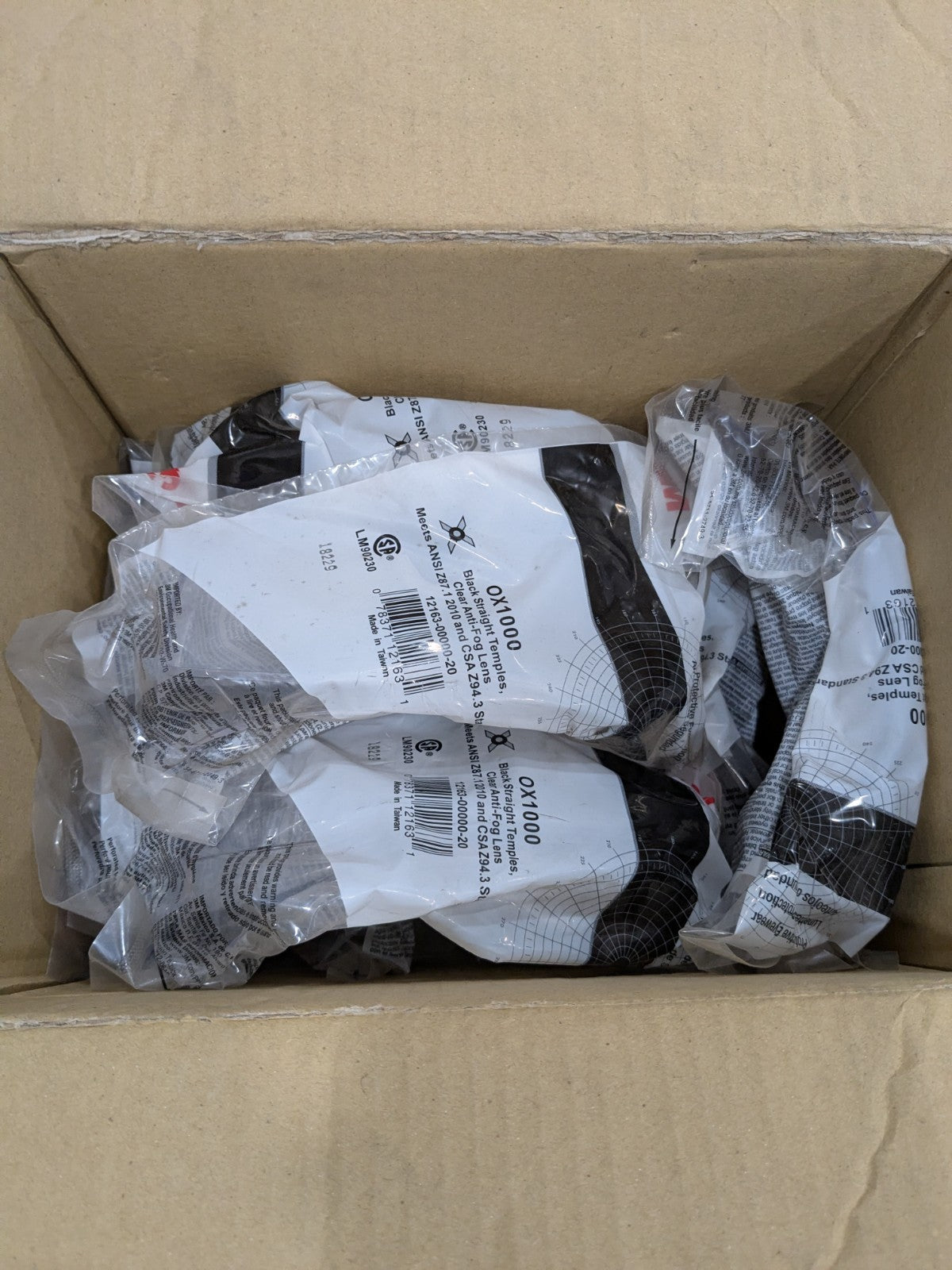 (14) 3M Safety Glasses: Anti-Fog & Scratch-Resistant, Polycarbonate 7000042891