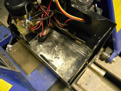 Worksmart Electric Portable Skid Lifter 27" x 45" 3000lb cap WS-MH-LFTB1-117